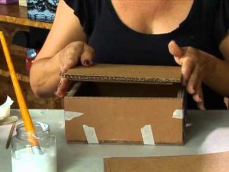 Como fazer uma caixa de papelão ?